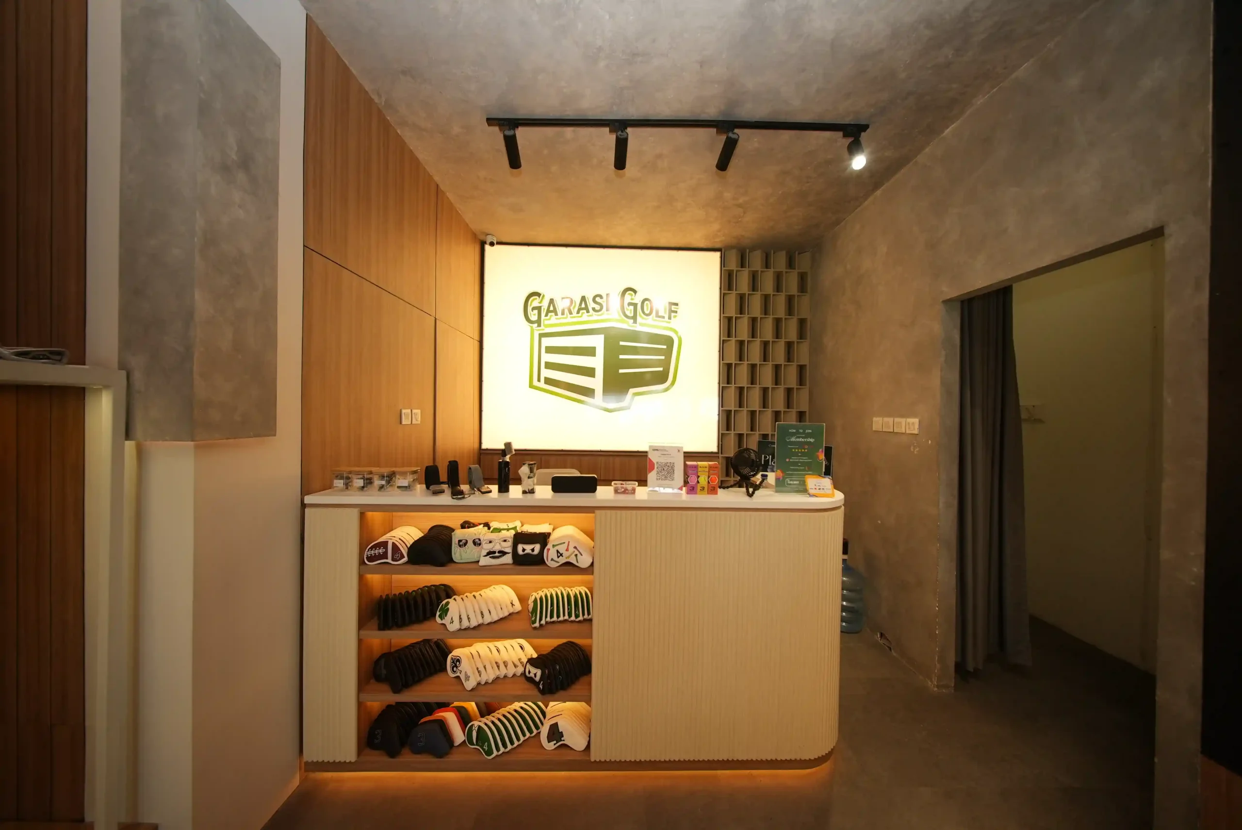 Garasi Golf at Bali International Golf
